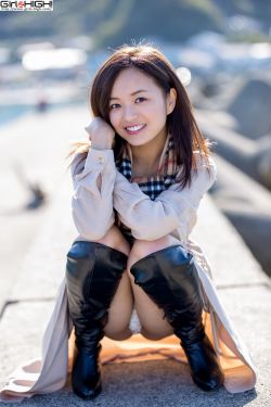 爆乳大学生泡妞