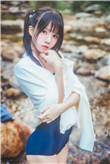 我被主人带去多人调教故事