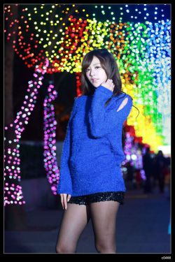 康先生九头身美女依依在线观看