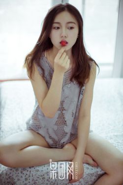 女警花被戴口球捆绑调教
